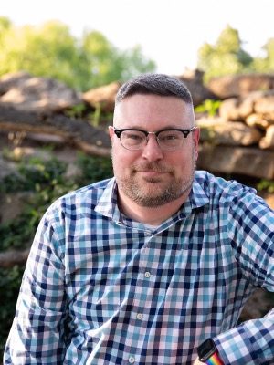 Dr. Evan Ricker