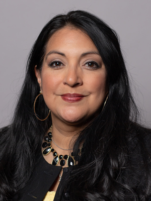Dr. Sara Mata