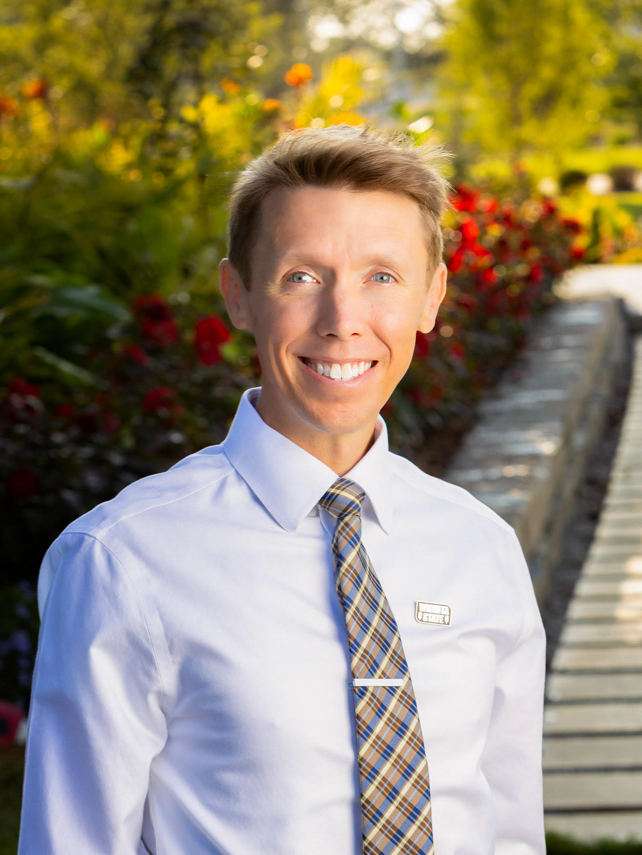 headshot of bryan lehecka