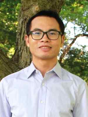 headshot of Dr. Quan Li