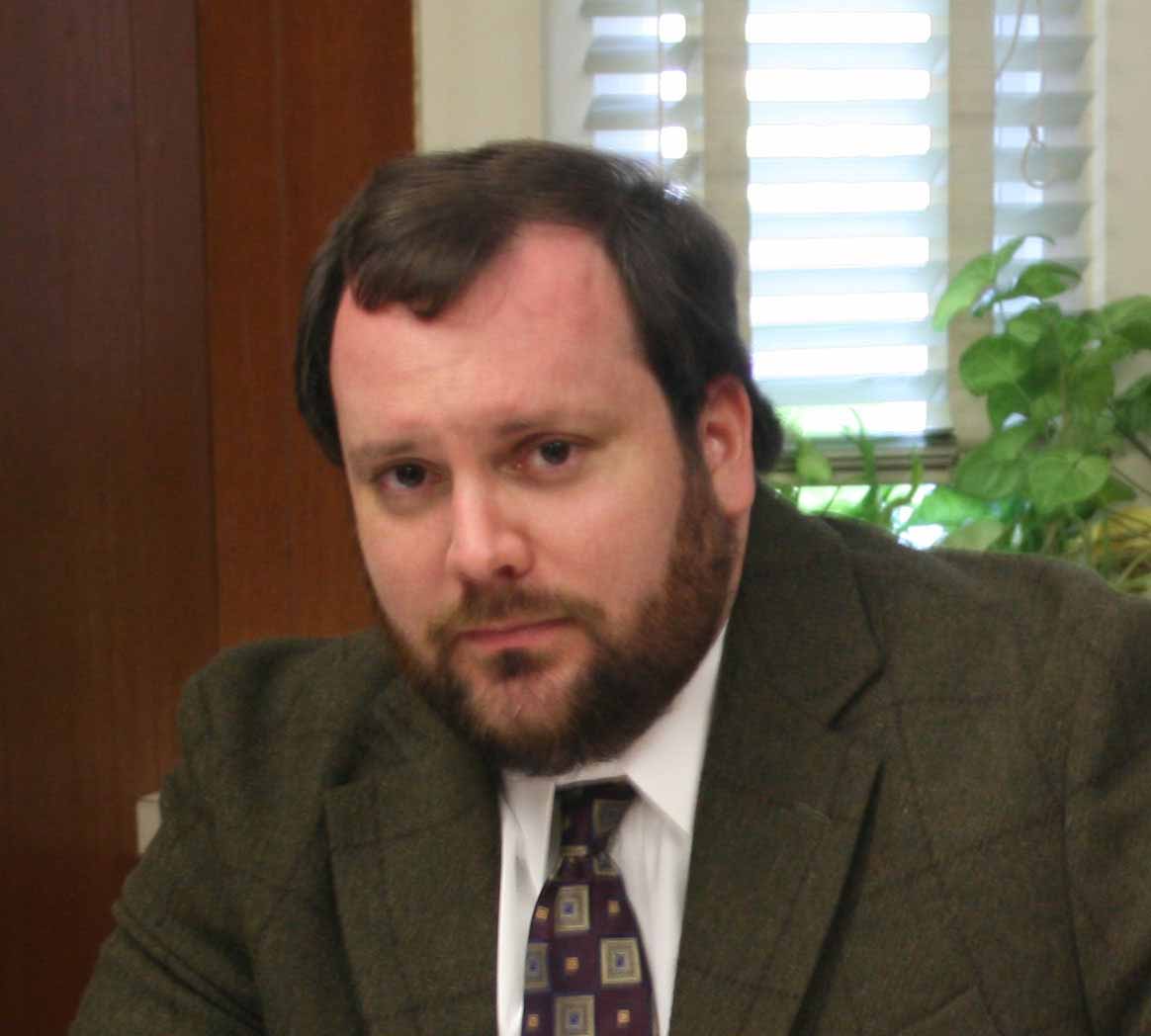 Dr. Robert Owens