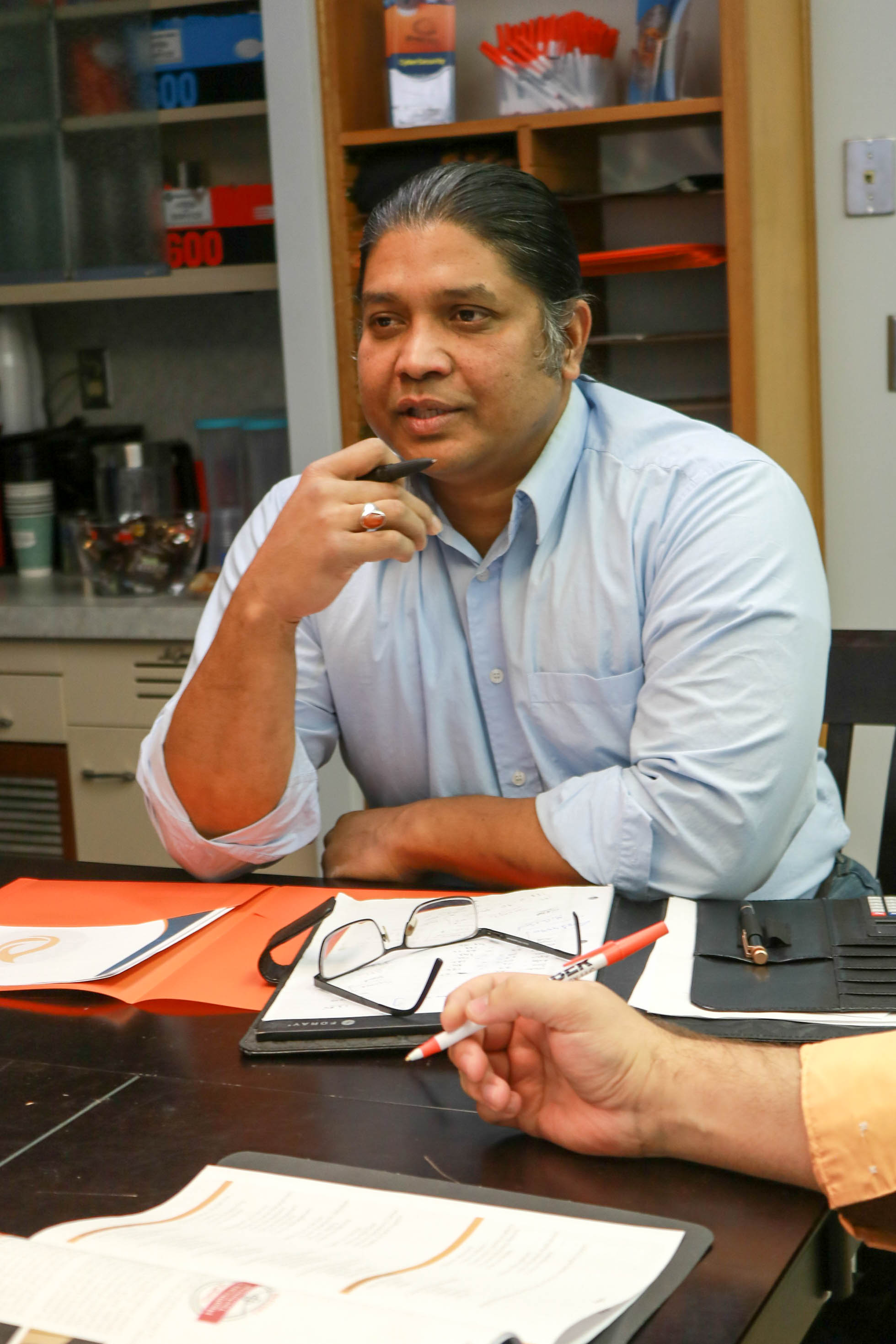 Tariq Azmi photo