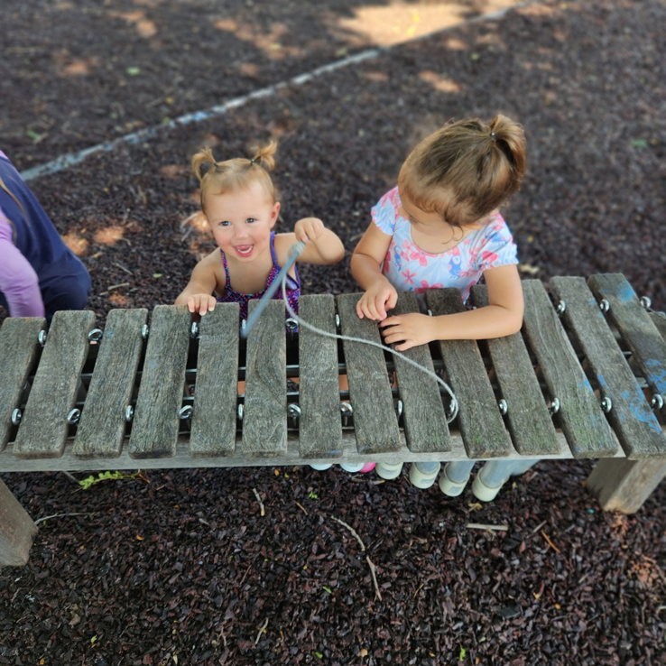 Children with xylophone
