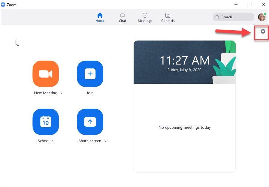 zoom desktop app with cogwheel icon for settings circled