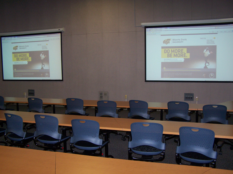 Dual Screen Behind Center