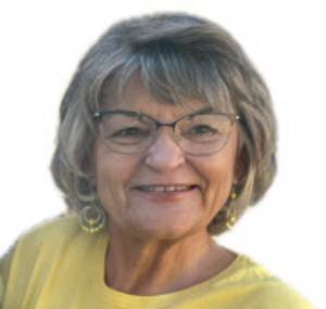 Photo of Ellen Abbey