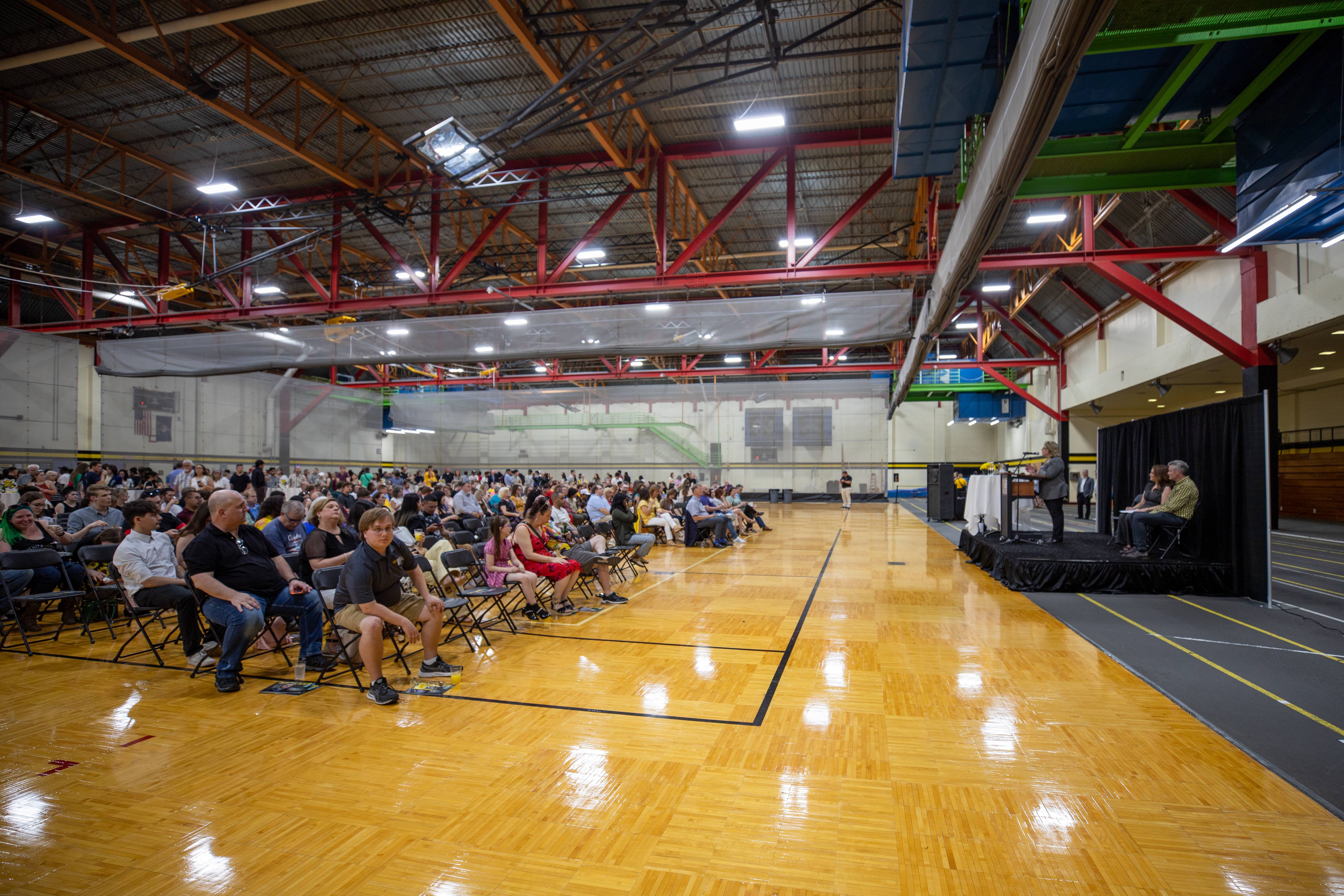 Upstairs Gymnasium, The Toast