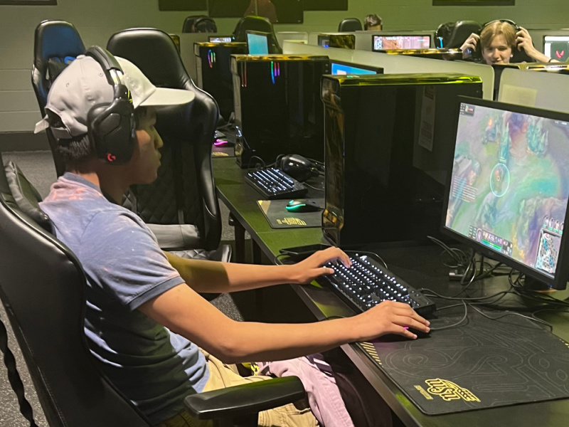 Esports player
